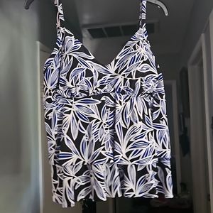 St John's Bay Swimsuit Top